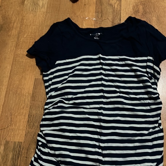 Maternity t-shirts.  Coral & grey striped shirt is a Large but all fit the same. - Picture 2 of 7
